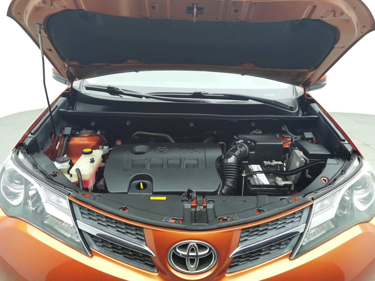 Used Toyota RAV4 2013 2.0 AT