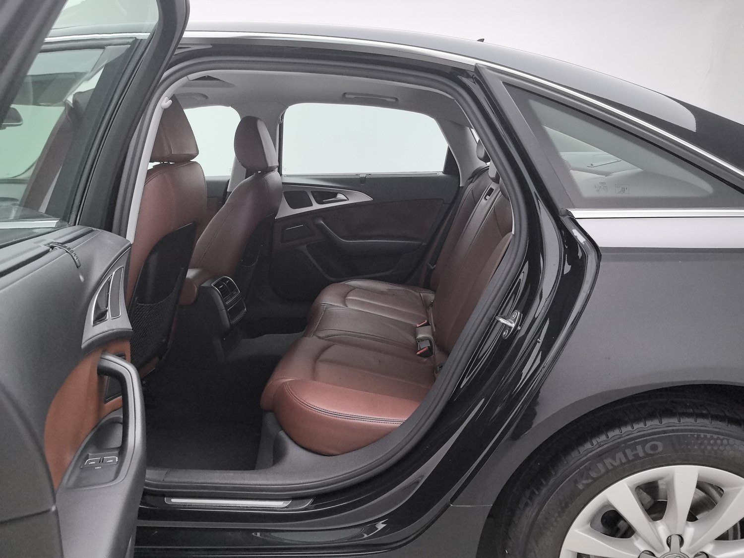 Used Audi A6L 2014 2.5 AT