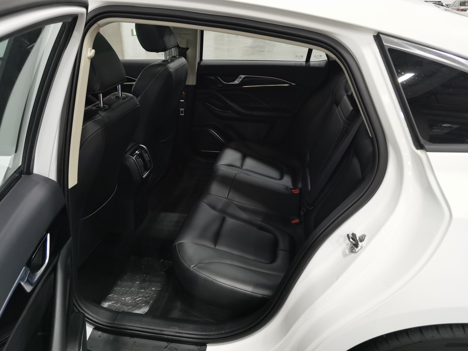 Used Bestune B70 2022 2.0 AT