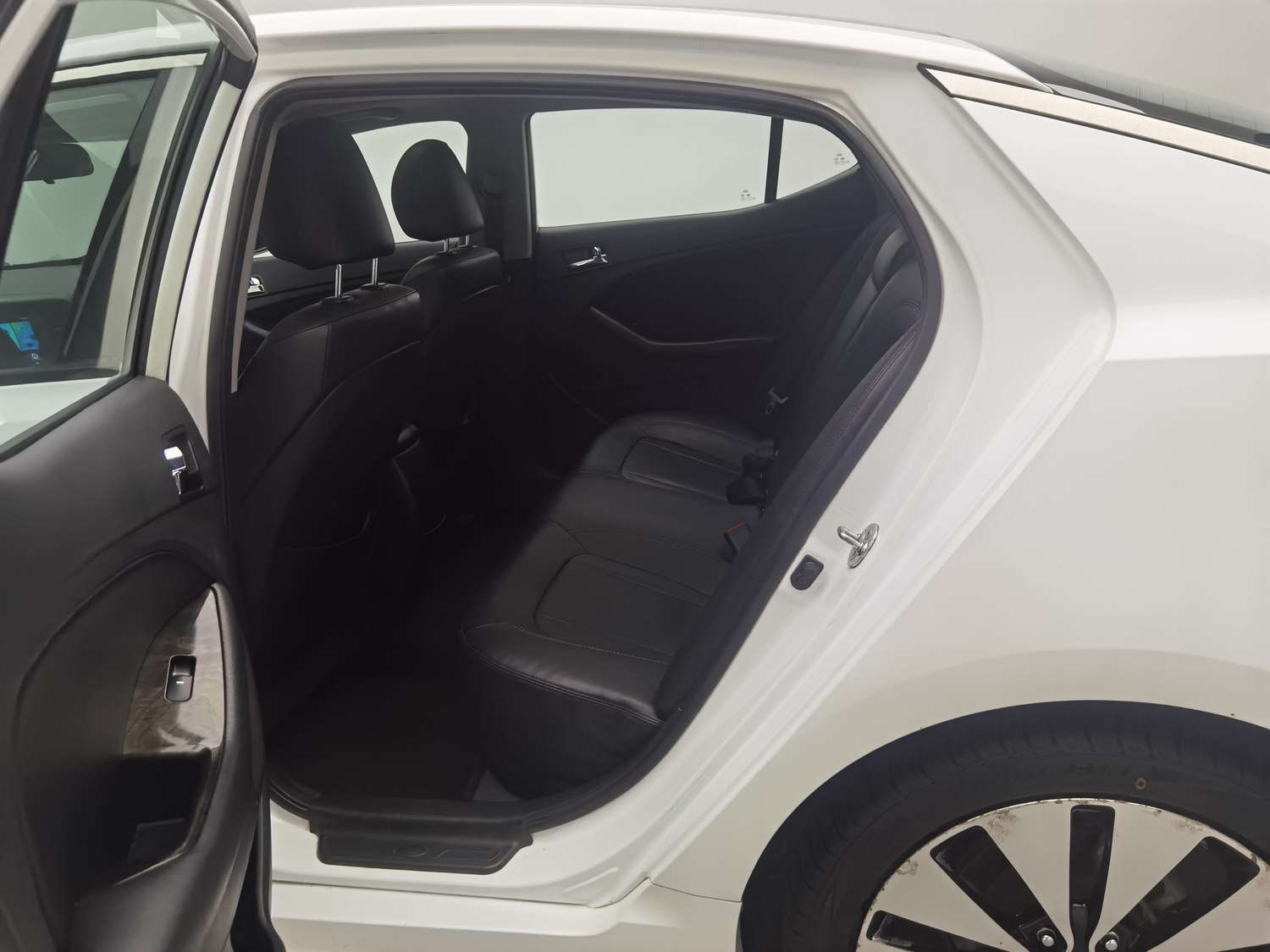 Used Kia K5 2012 2.0 AT