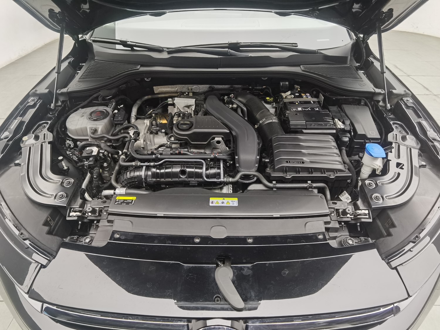Used Volkswagen Magotan 2024 1.5 AT
