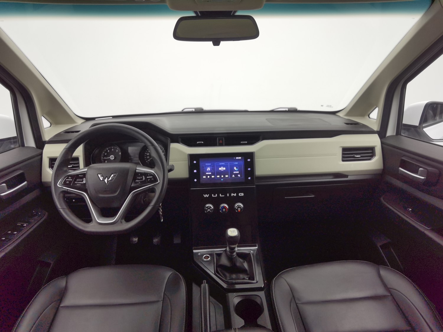 Used Wuling Hongguang PLUS 2019 1.5 MT