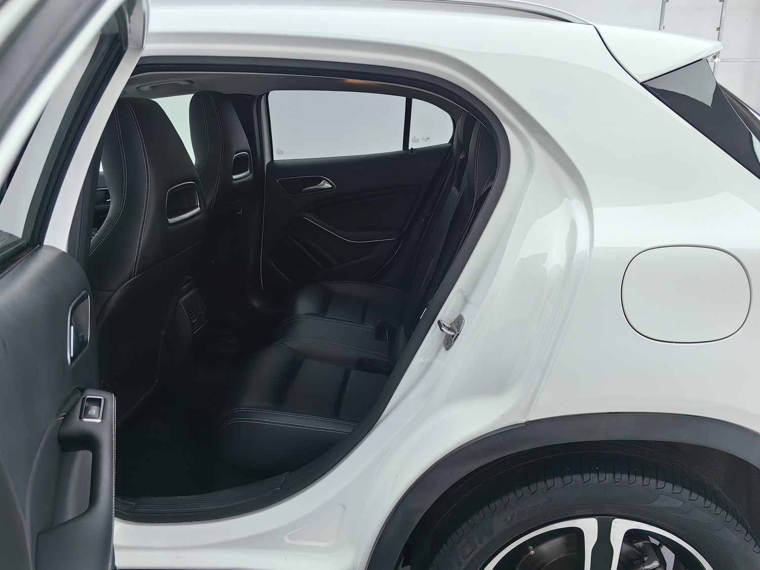 Used Mercedes-Benz GLA 2018 1.6 AT