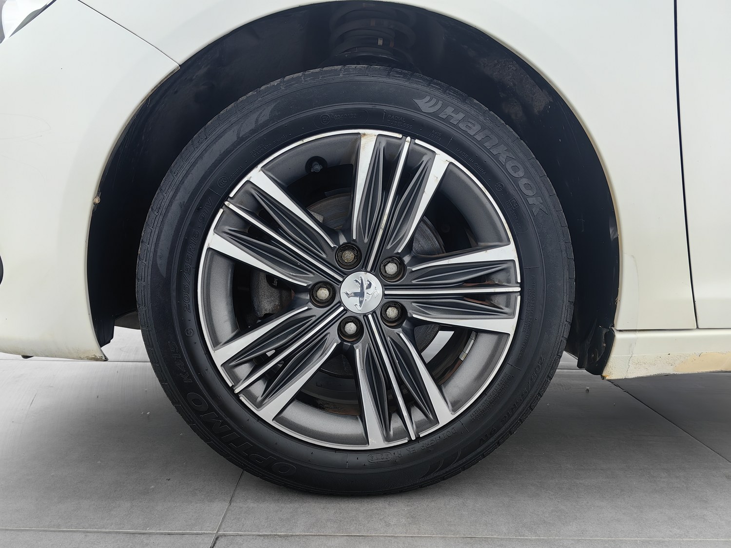 Used Peugeot 308 2016 1.6 AT