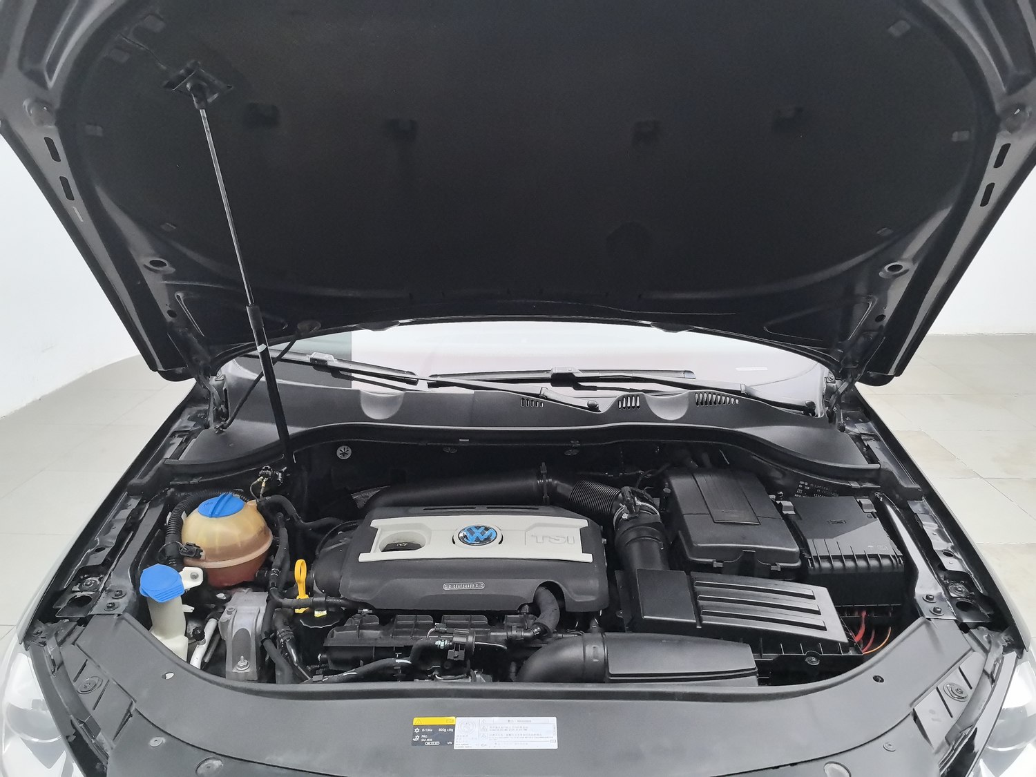 Used Volkswagen Magotan 2016 1.8 AT