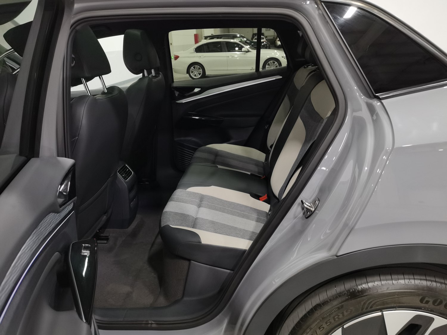 Used Volkswagen ID.4 CROZZ 2024