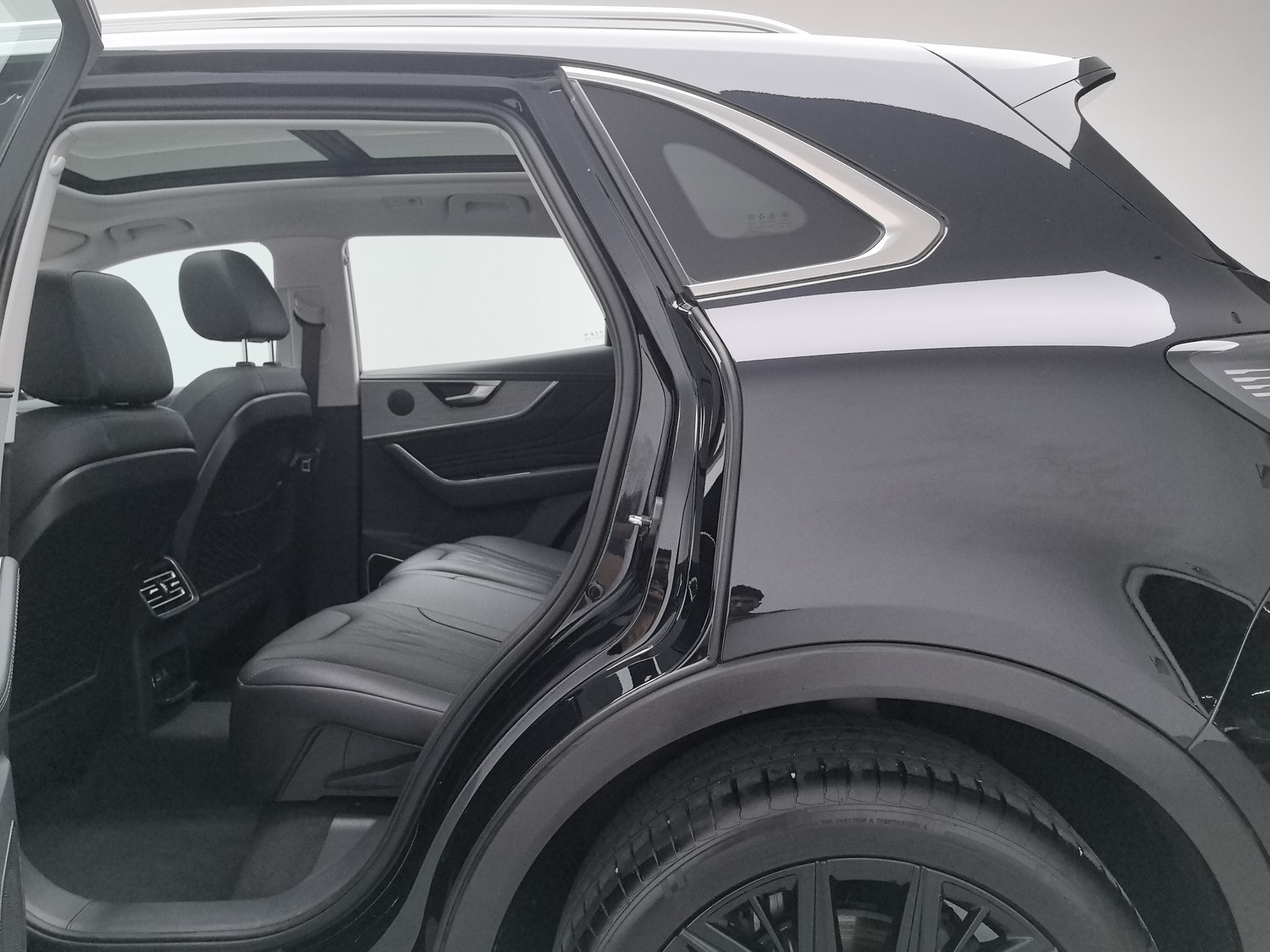 Used Hongqi HS5 2025 2.0 AT