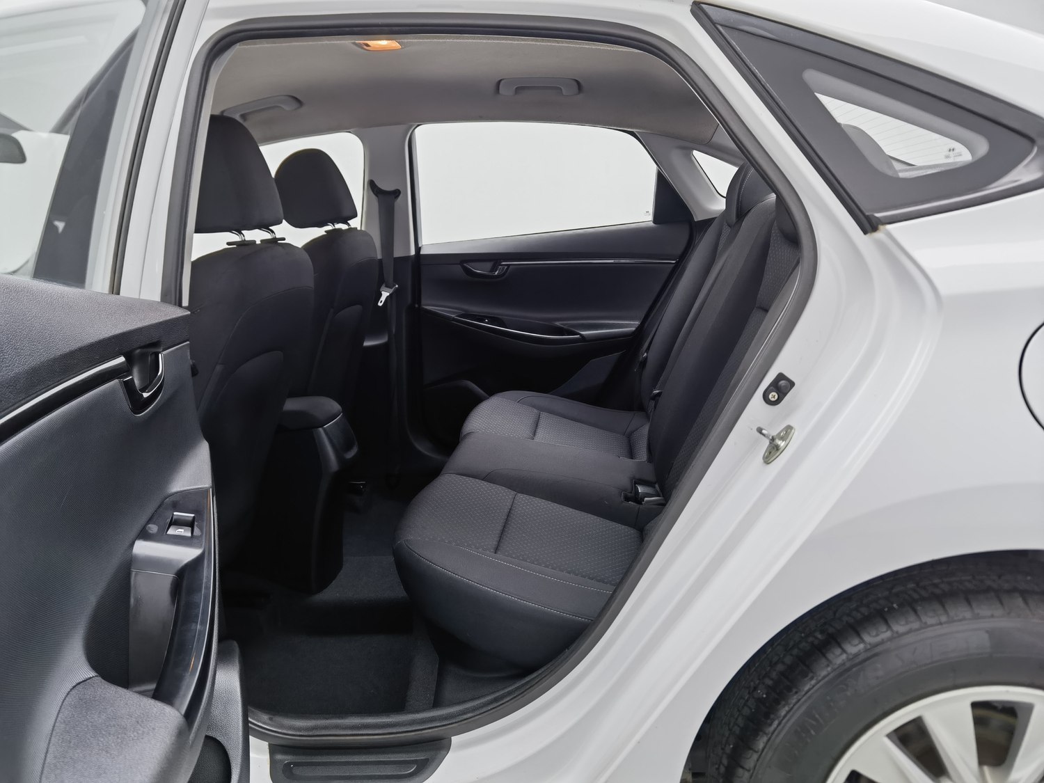 Used Hyundai Elantra Yuedong 2018 1.6 AT