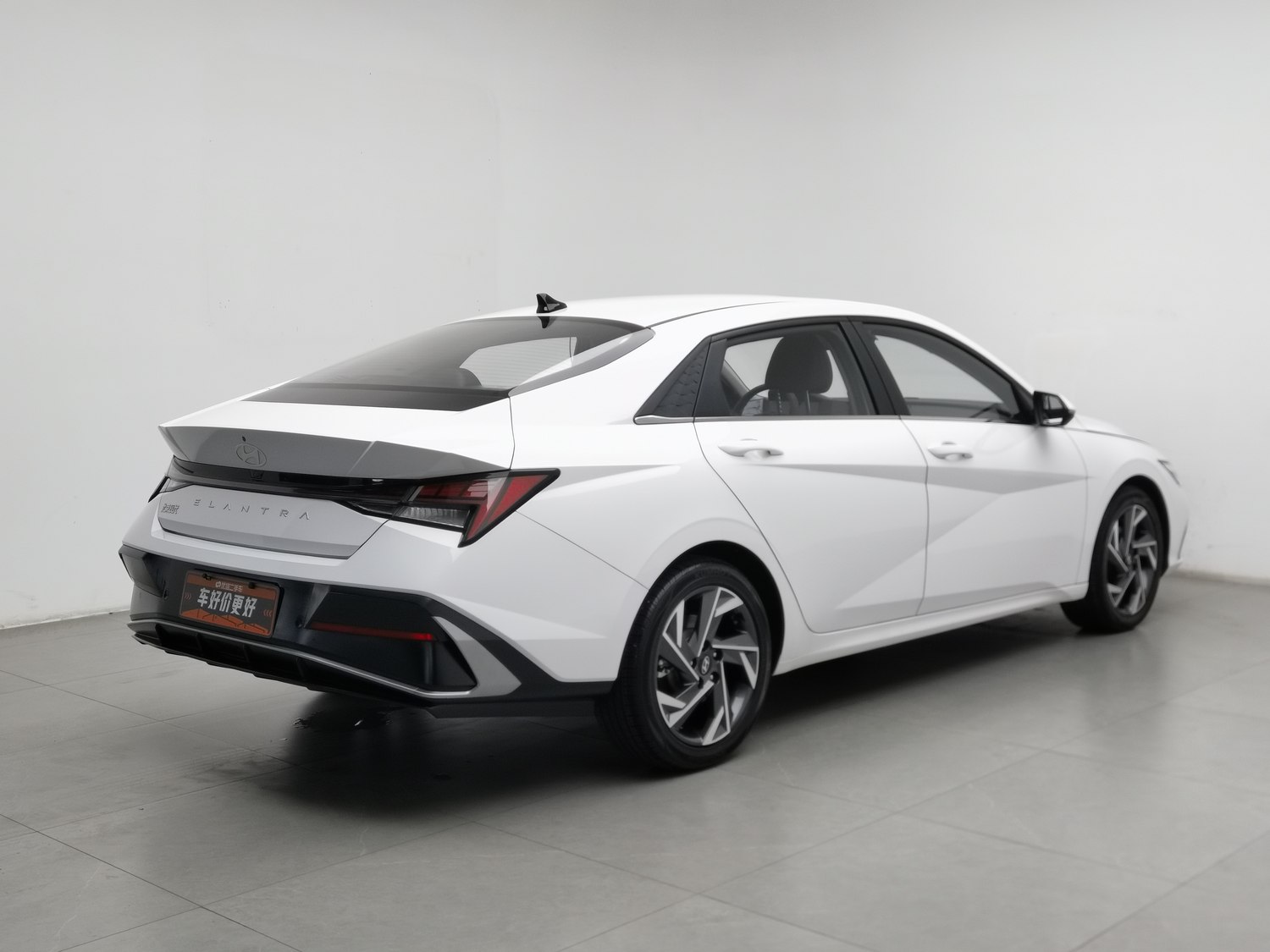 Used Hyundai Elantra 2023 1.5 AT