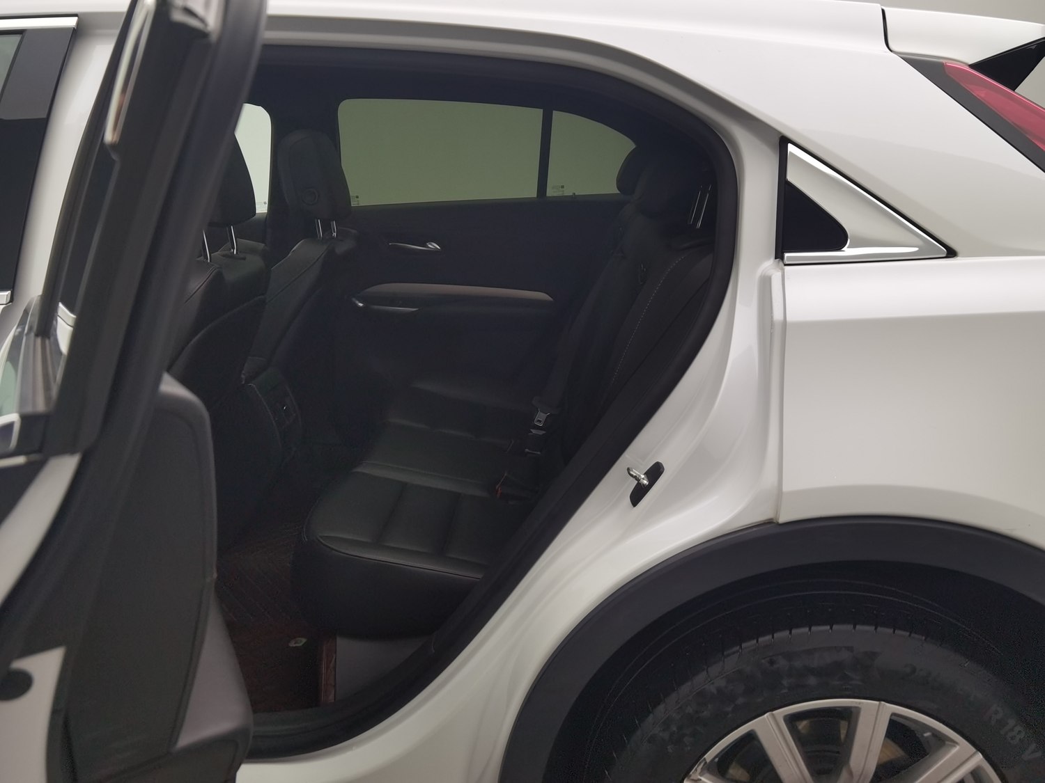 Used Cadillac XT4 2018 2.0 AT