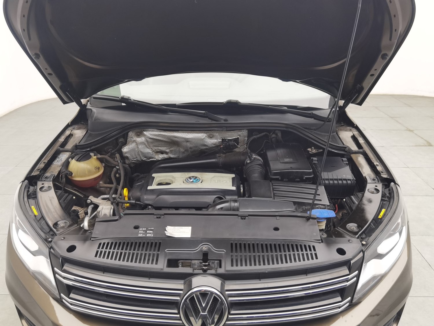 Used Volkswagen Tiguan 2016 1.8 AT