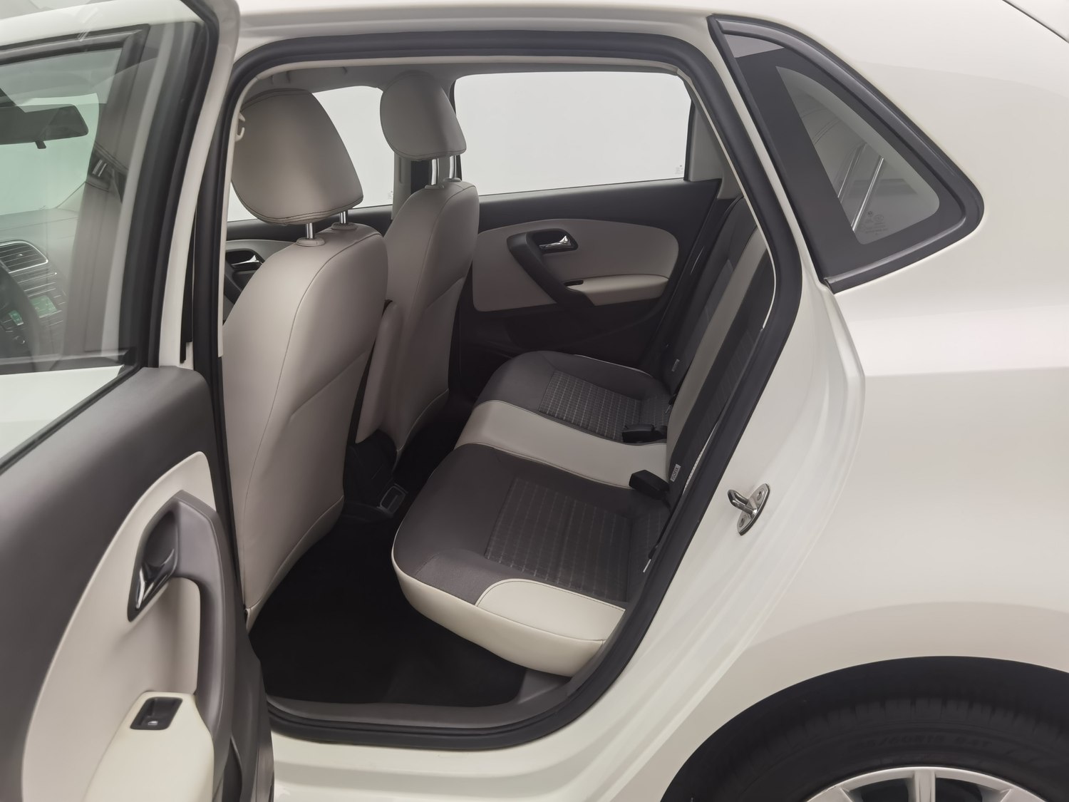 Used Volkswagen Polo 2014 1.4 MT