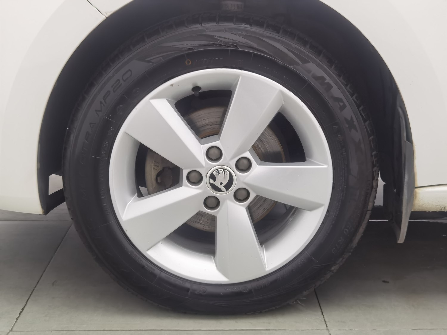 Used Skoda Rapid 2013 1.6 AT