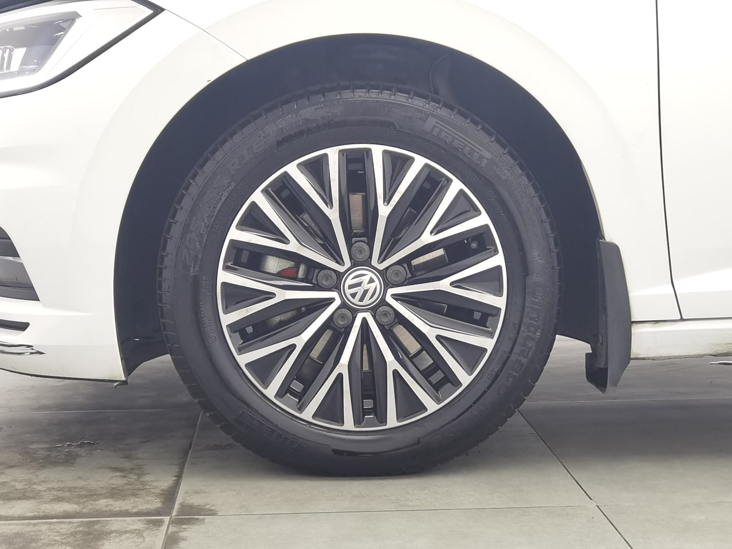 Used Volkswagen Sagitar 2019 1.4 AT