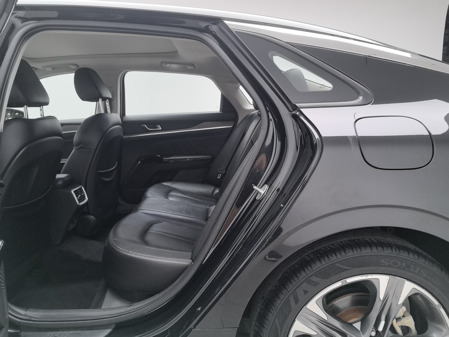 Used Kia K5 2021 2.0 AT