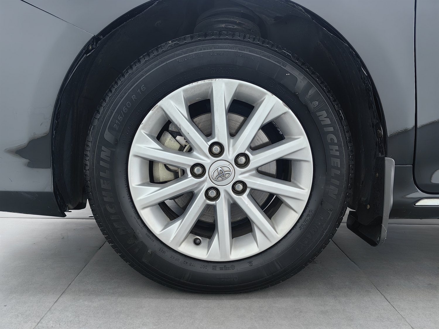 Used Toyota Camry 2013 2.0 AT