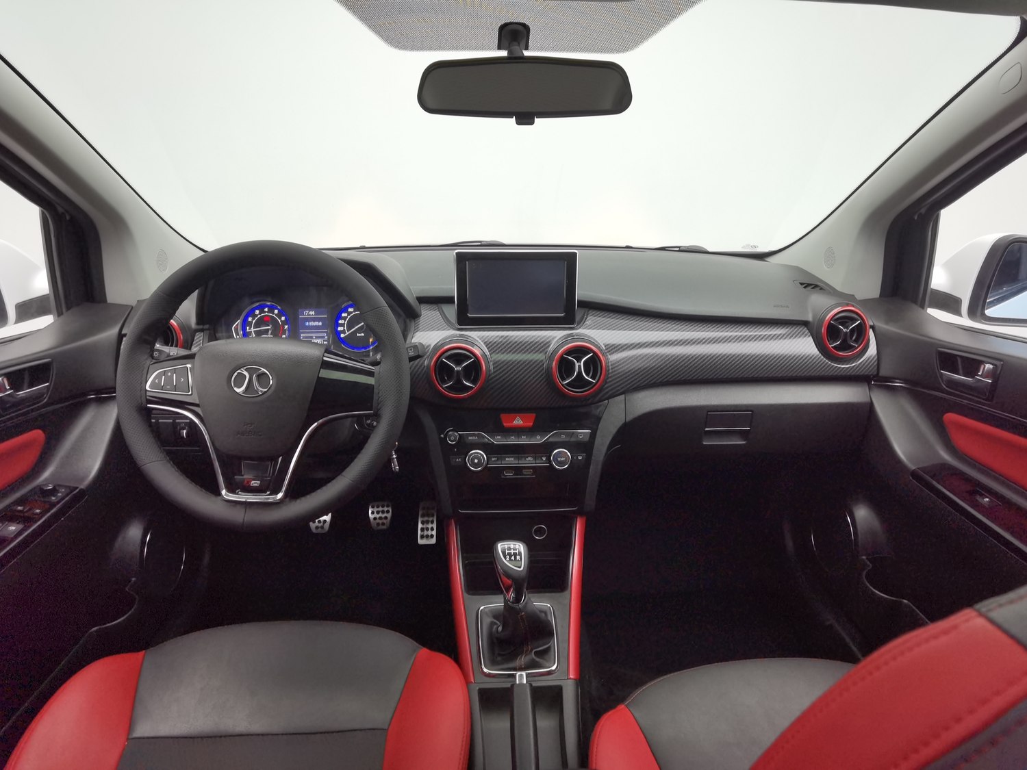 Used BAIC X25 2015 1.5 MT