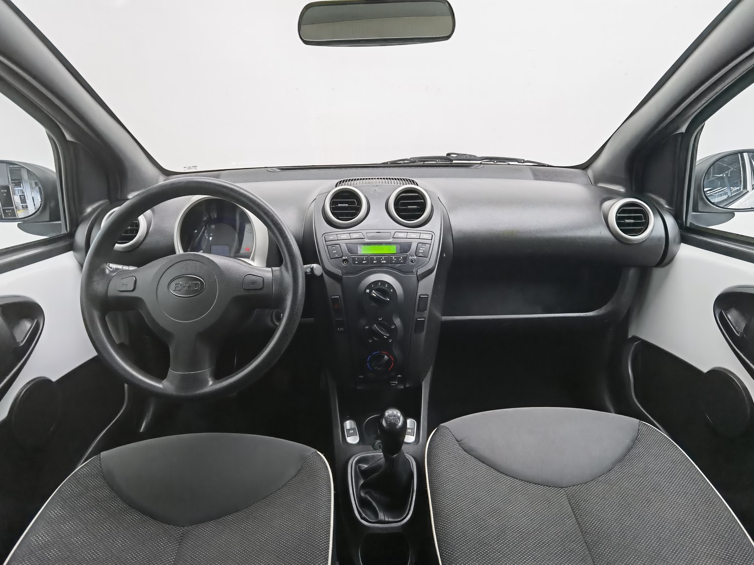 Used BYD F0 2015 1.0 MT