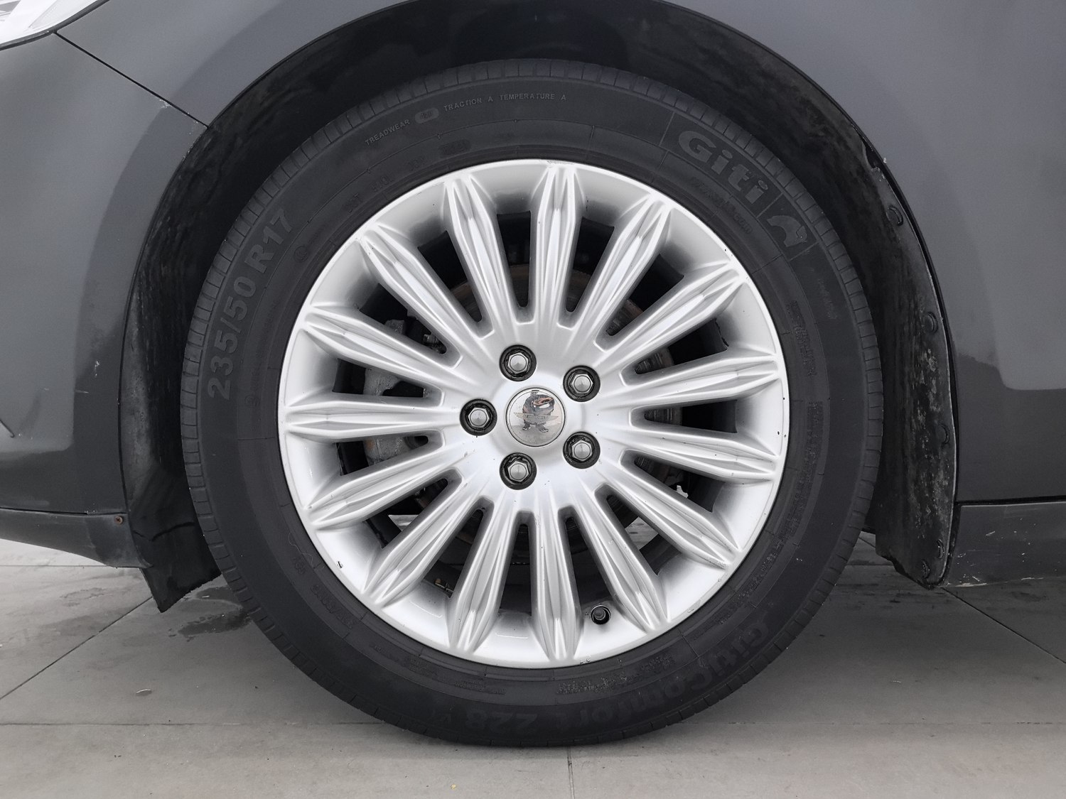 Used Ford Mondeo 2013 2.0 AT