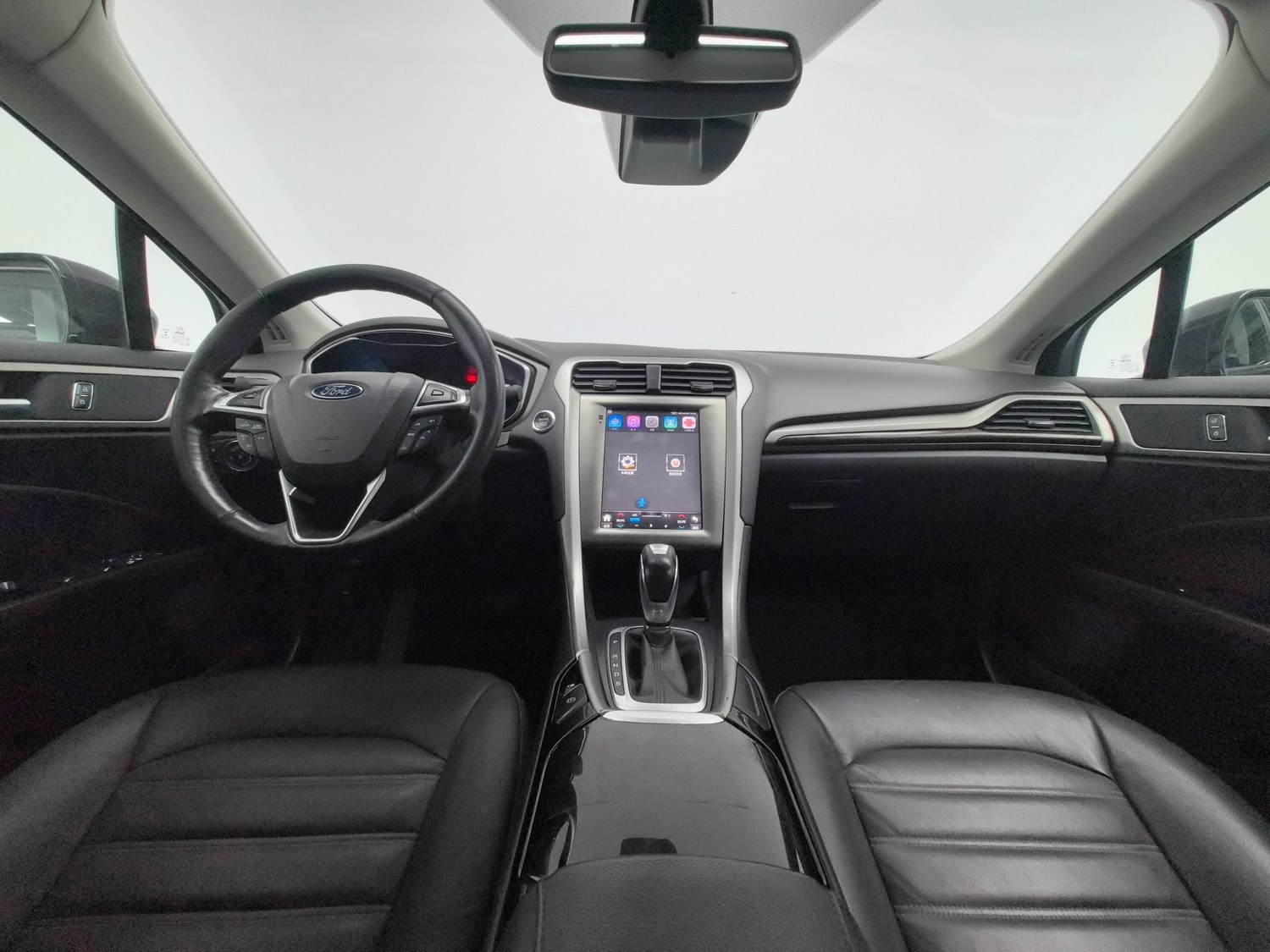 Used Ford Mondeo 2013 2.0 AT