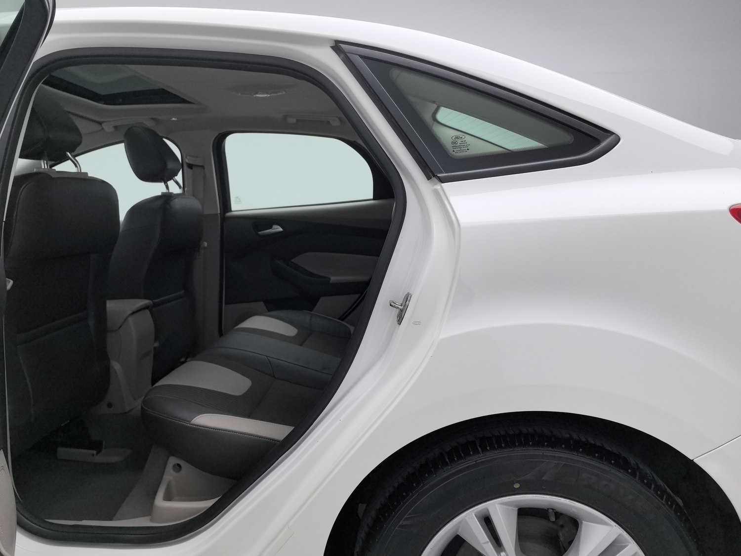 Used Ford Focus 2012 1.6 MT