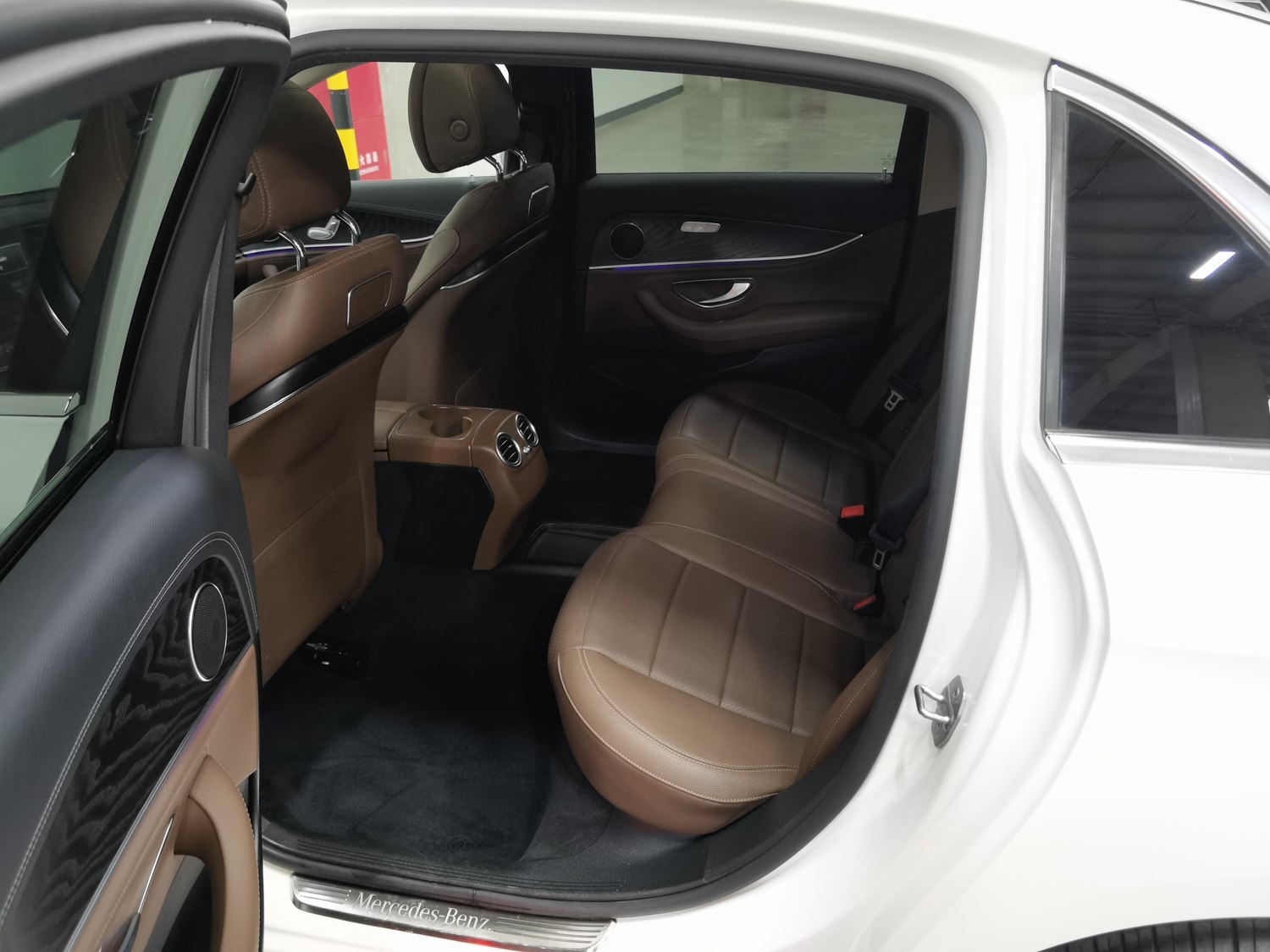 Used Mercedes-Benz E-Class 2016 2.0 AT