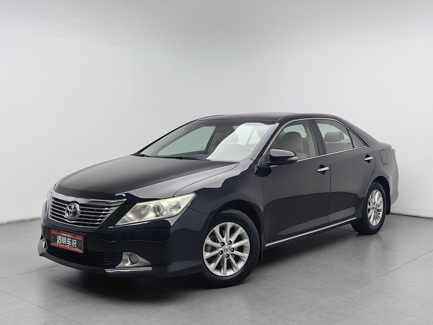 Used Toyota Camry 2013 2.0 AT