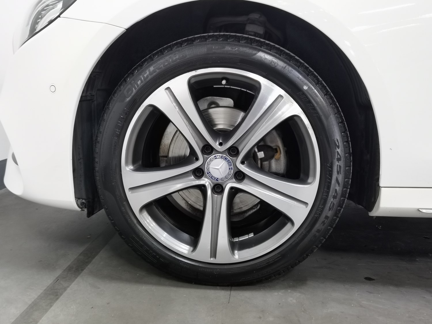 Used Mercedes-Benz E-Class 2016 2.0 AT