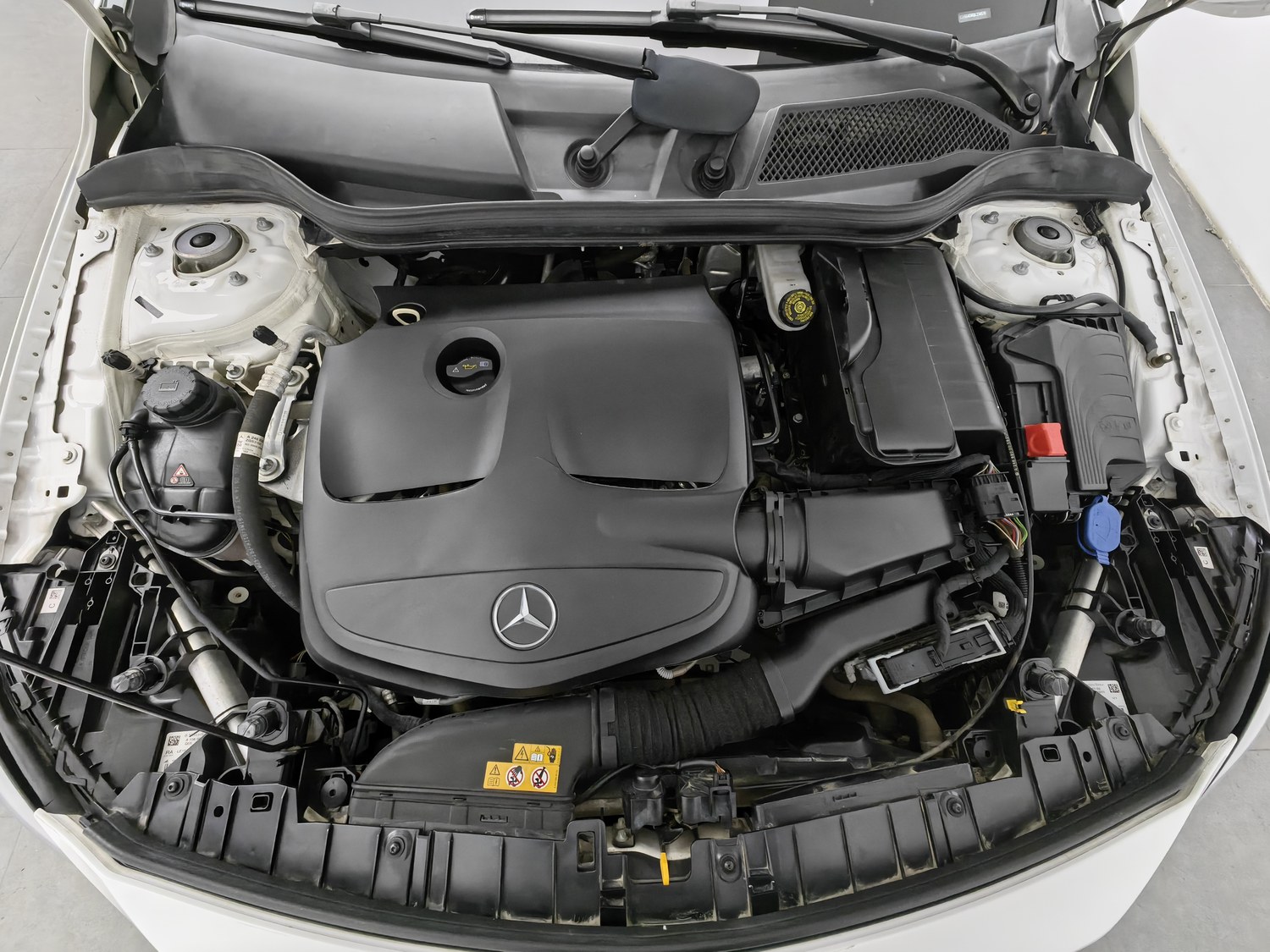 Used Mercedes-Benz GLA 2018 1.6 AT