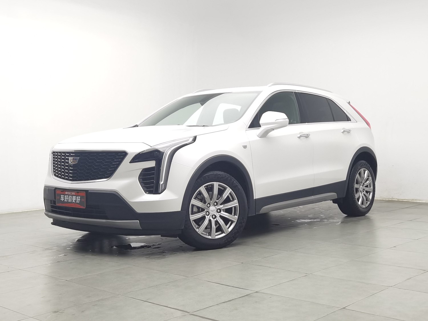 Used Cadillac XT4 2018 2.0 AT