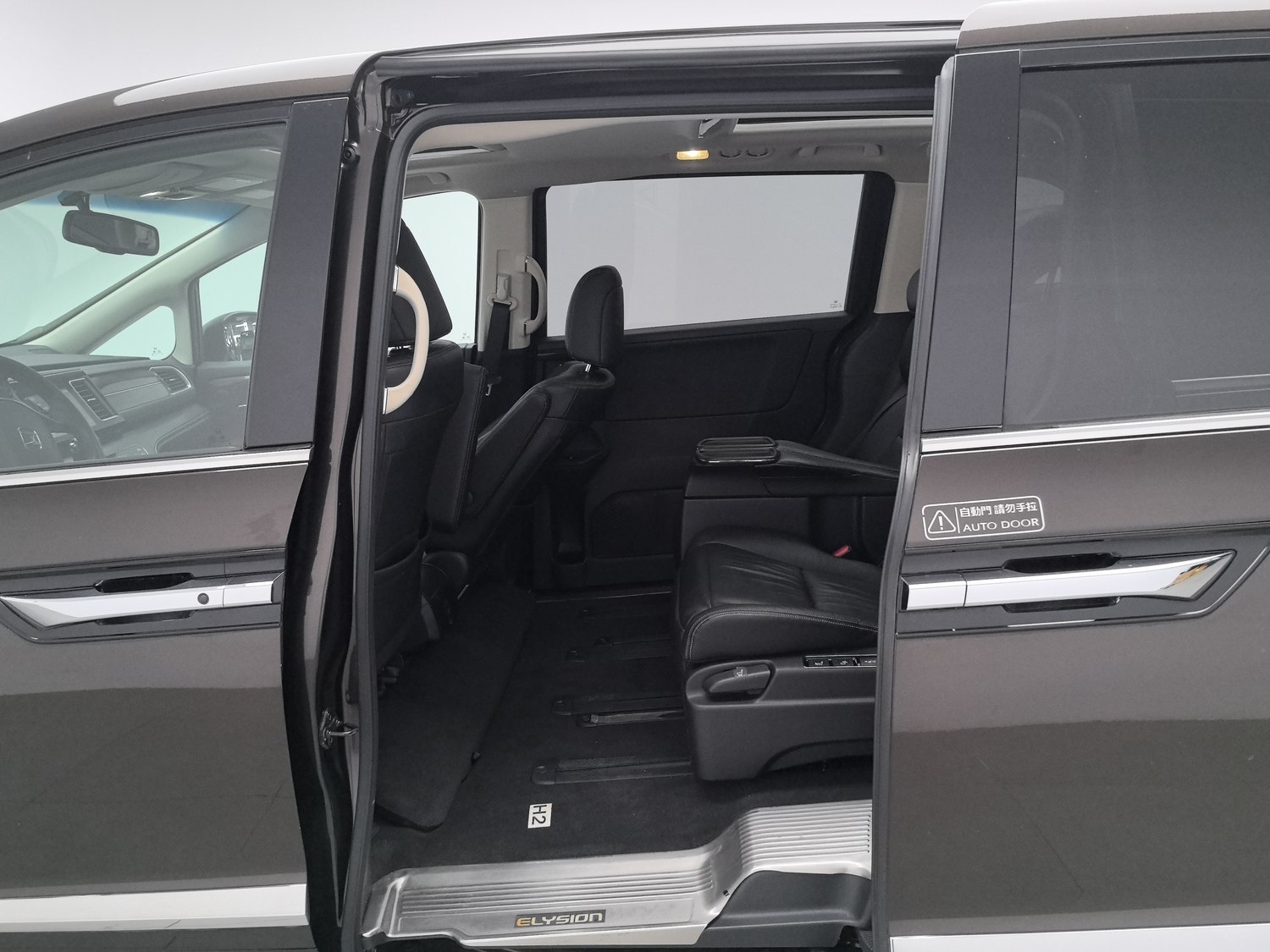 Used Honda Elysion 2016 2.4 AT