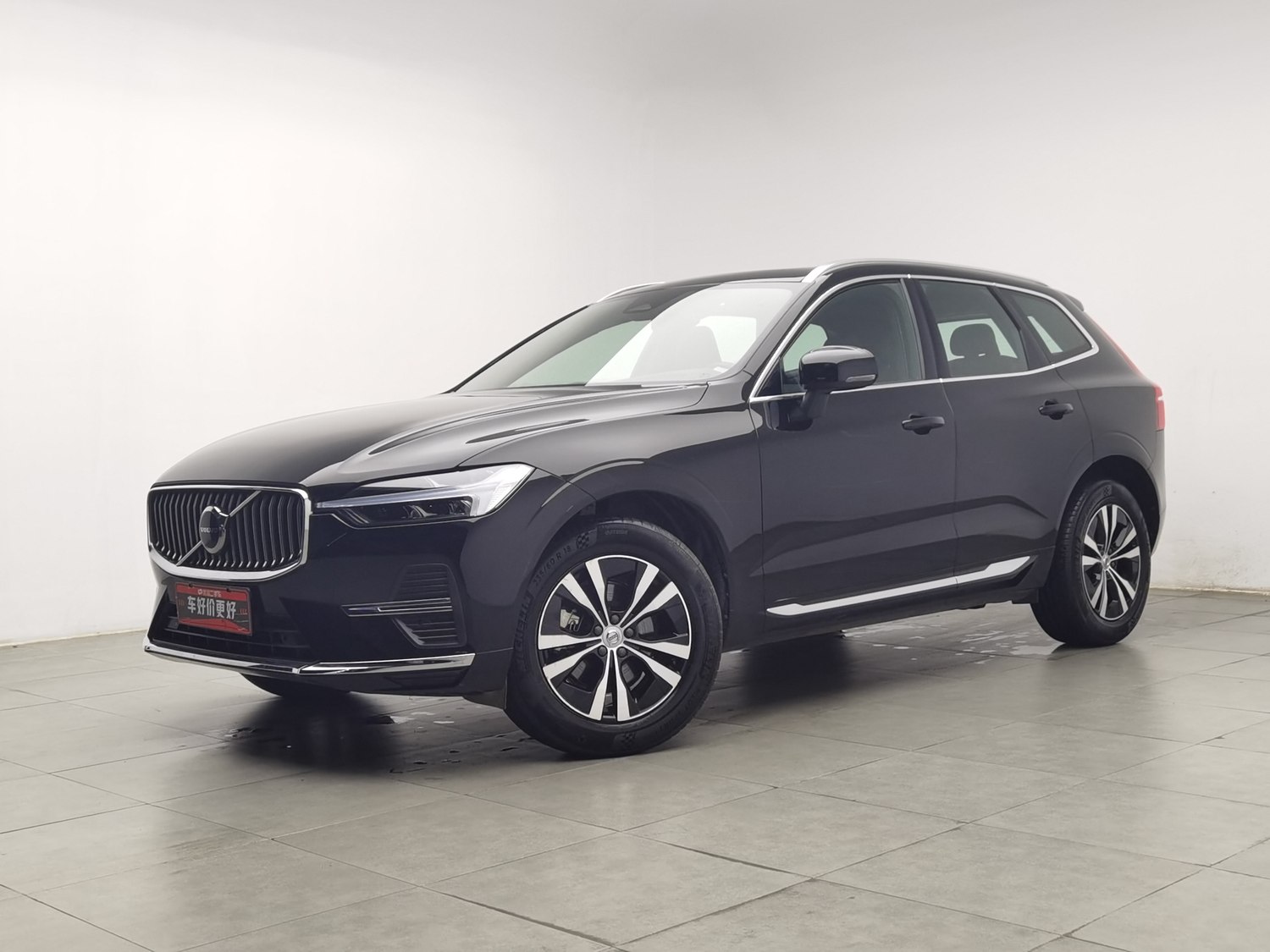 Used Volvo XC60 2024 2.0 AT