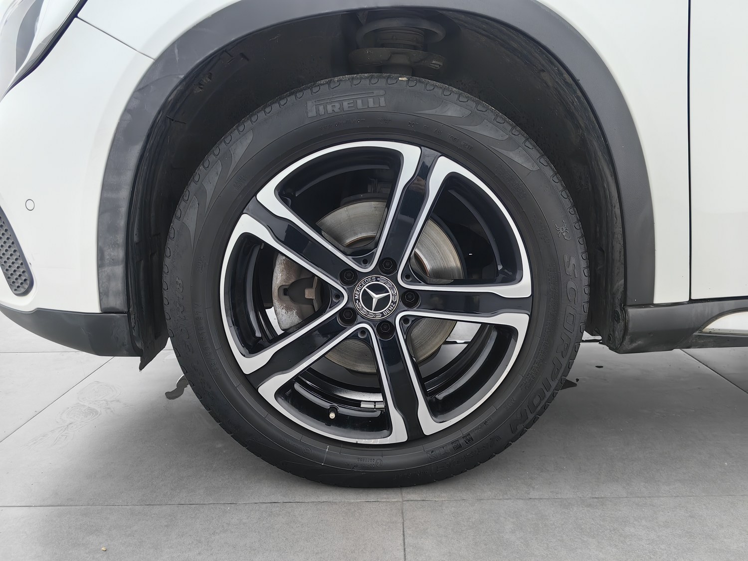 Used Mercedes-Benz GLA 2018 1.6 AT