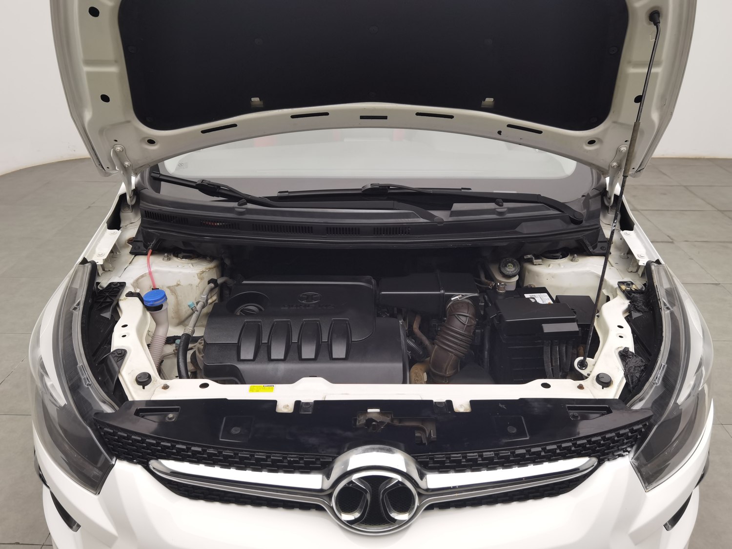 Used BAIC X25 2015 1.5 MT
