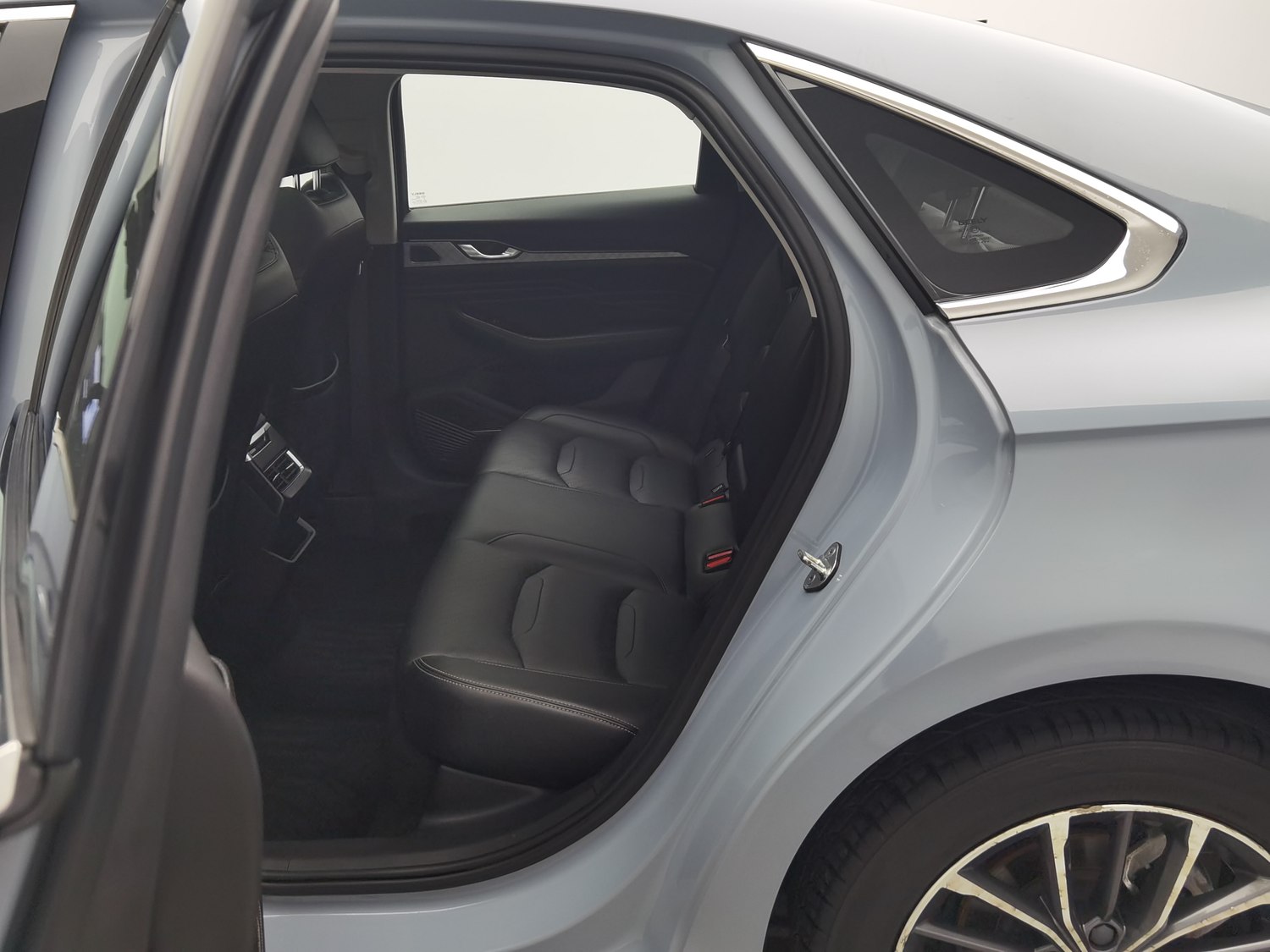 Used Geely Preface 2023 2.0 AT