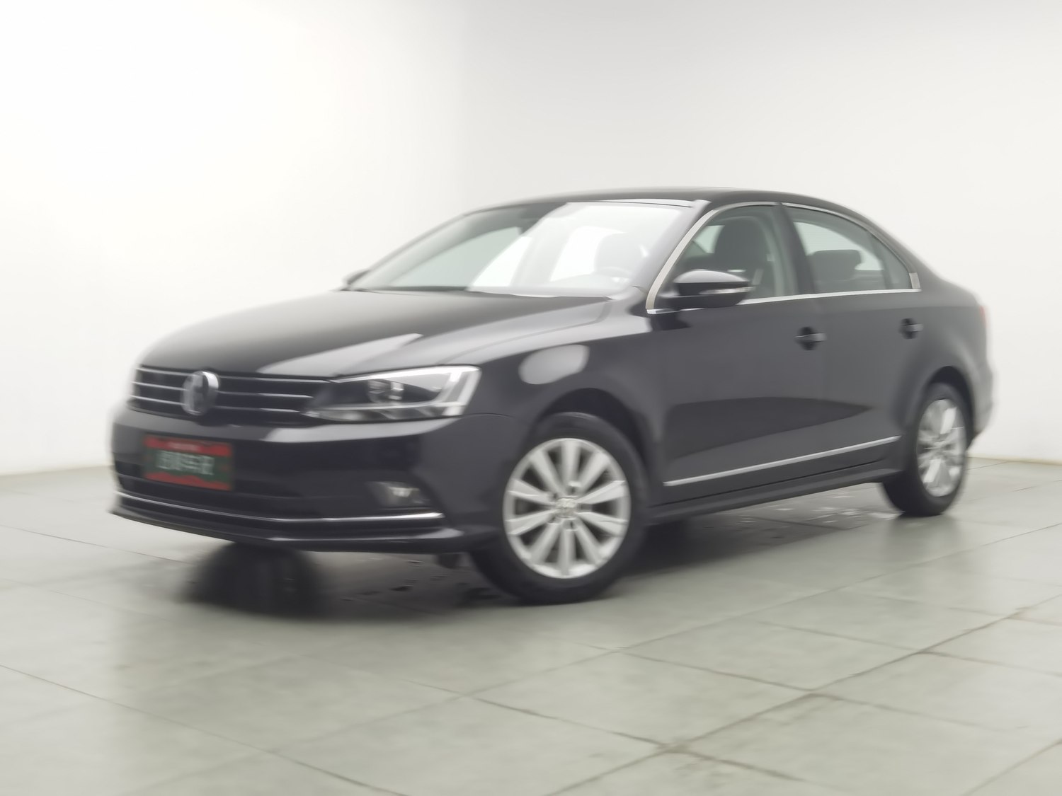 Used Volkswagen Sagitar 2015 1.6 MT