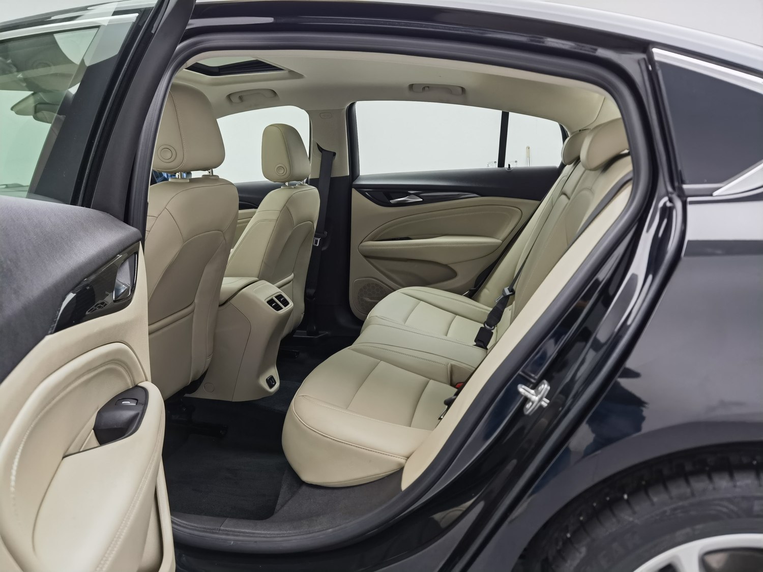 Used Buick Regal 2020 1.5 AT