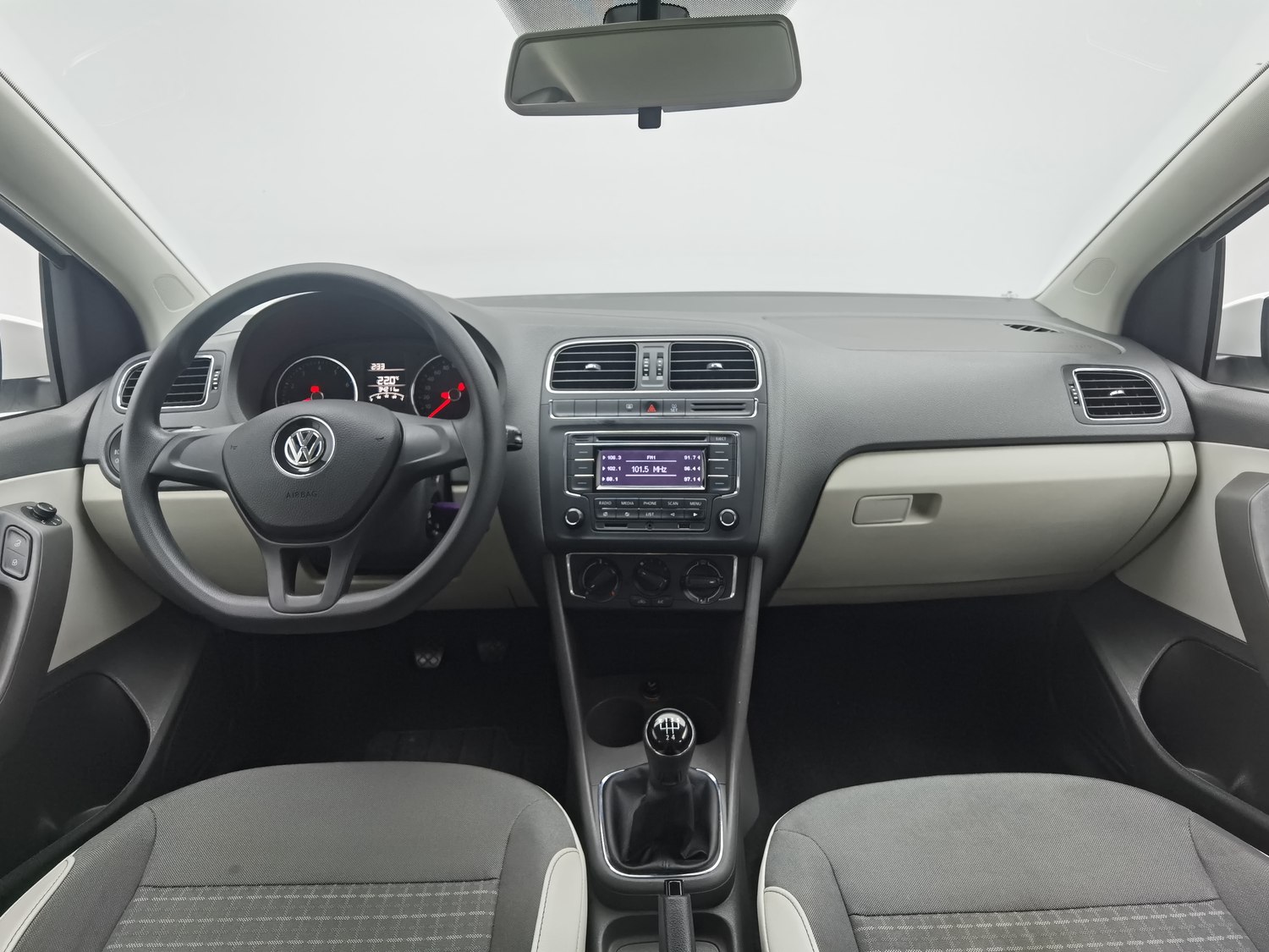Used Volkswagen Polo 2014 1.4 MT