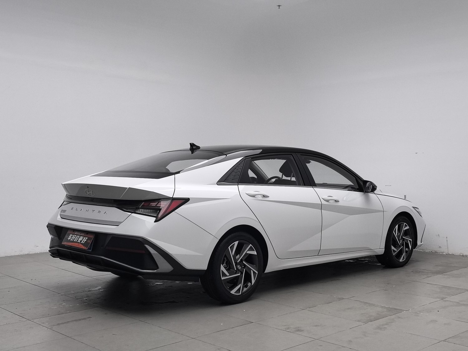 Used Hyundai Elantra 2023 1.5 AT