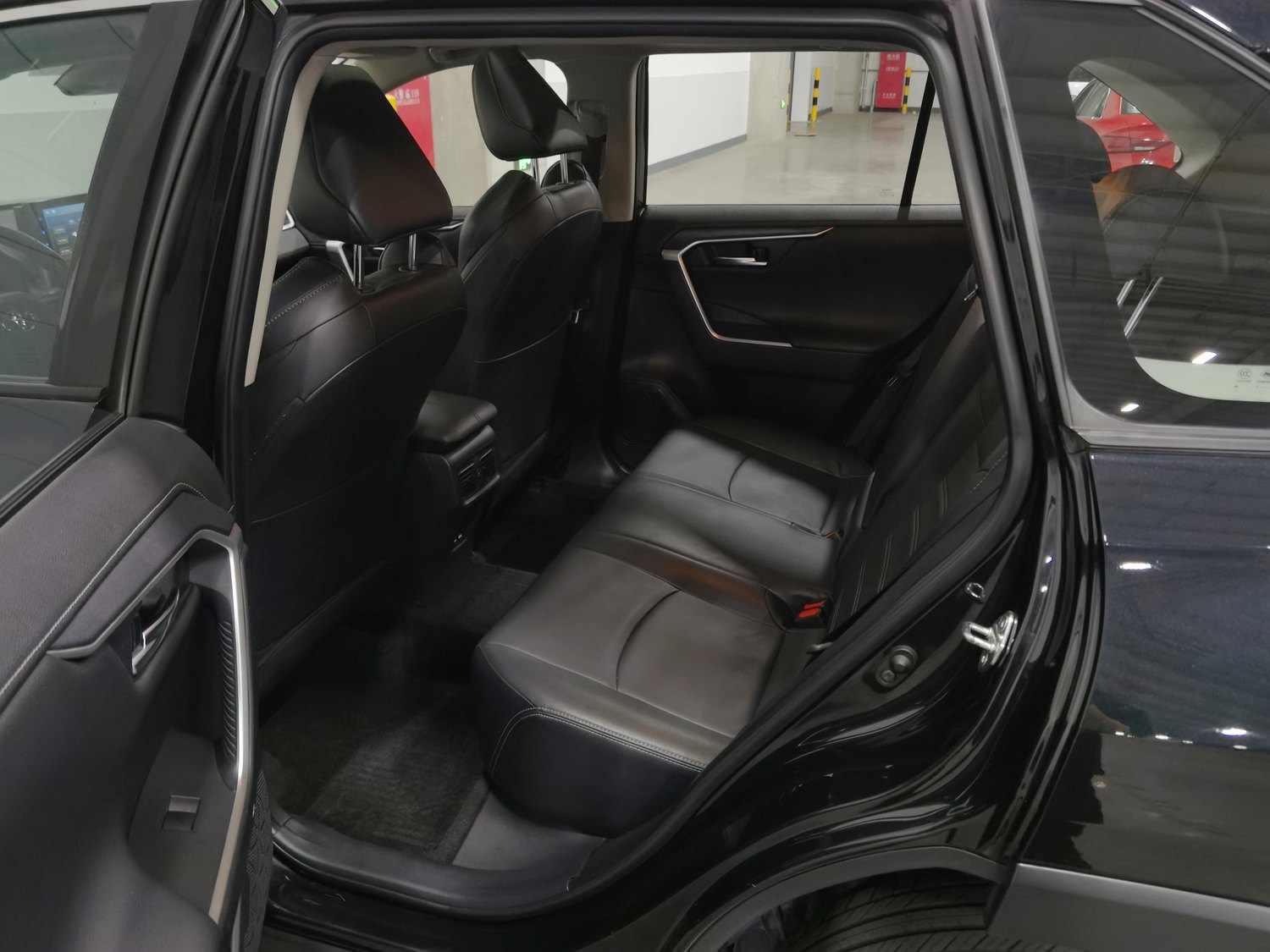Used Toyota Wildlander 2021 2.0 AT