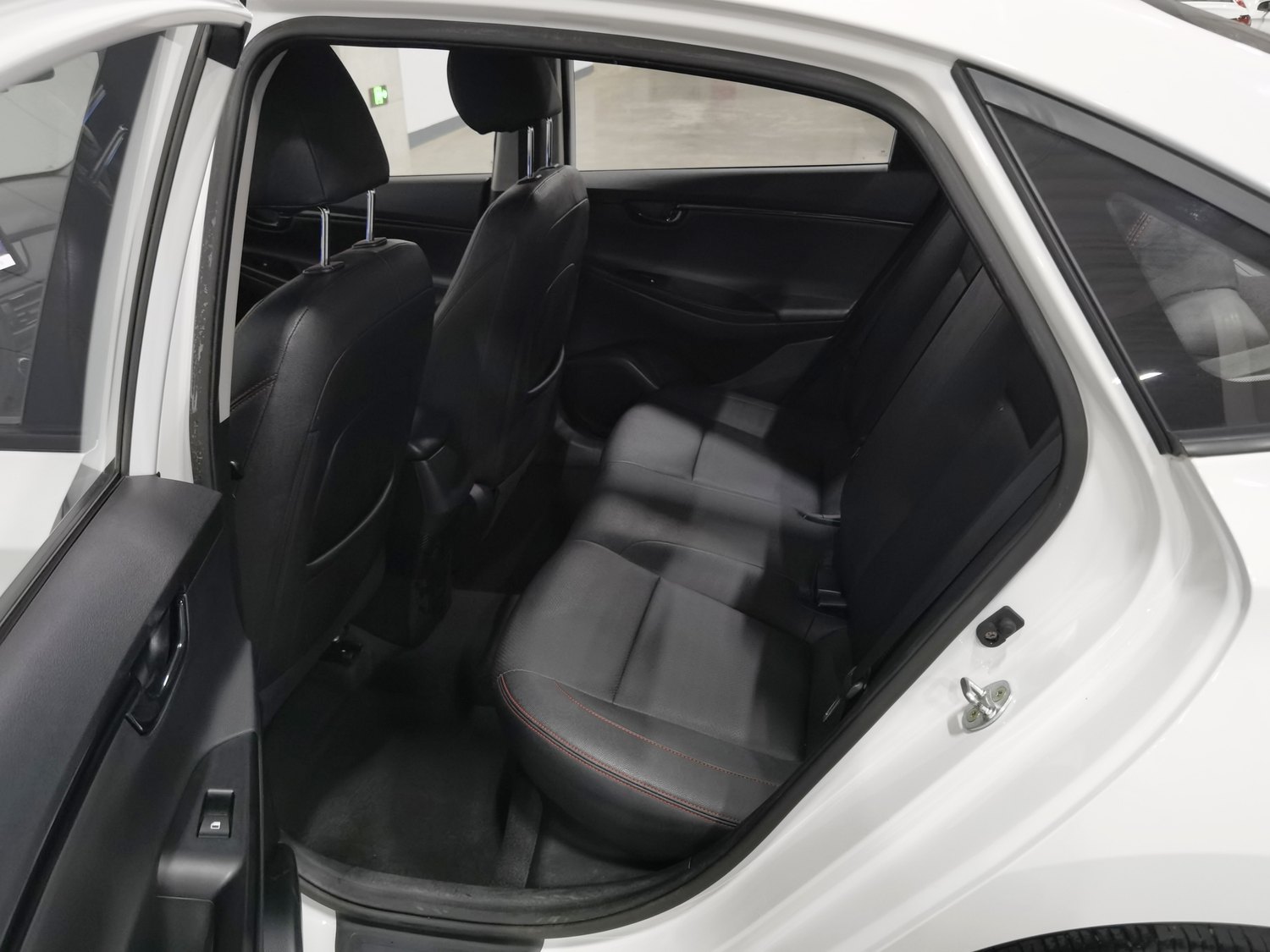 Used Hyundai Elantra Yuedong 2018 1.6 AT