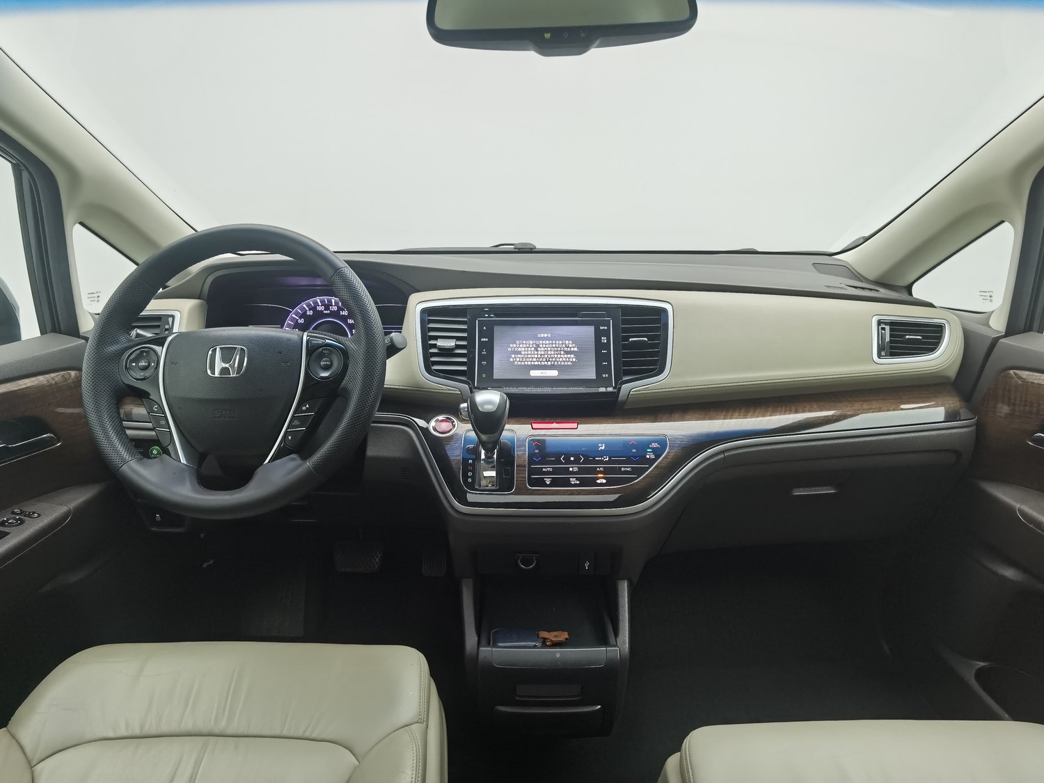 Used Honda Odyssey 2015 2.4 AT