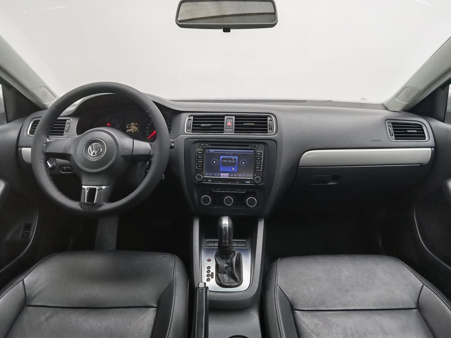 Used Volkswagen Sagitar 2014 1.6 AT