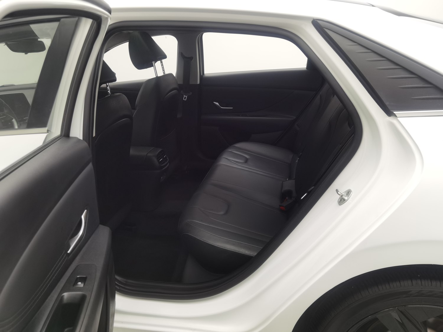Used Hyundai Elantra 2022 1.5 AT