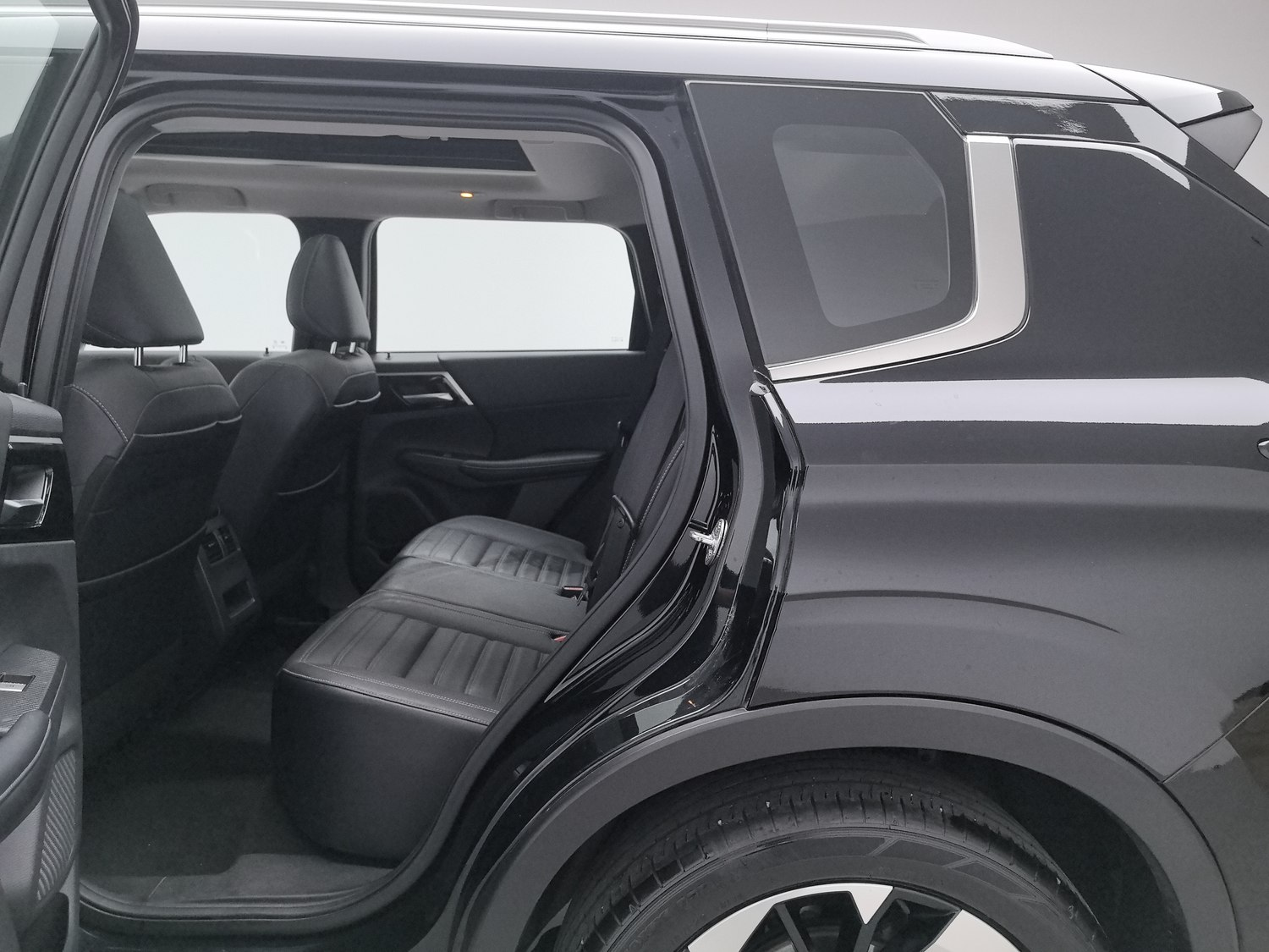Used Mitsubishi Outlander 2023 1.5 AT