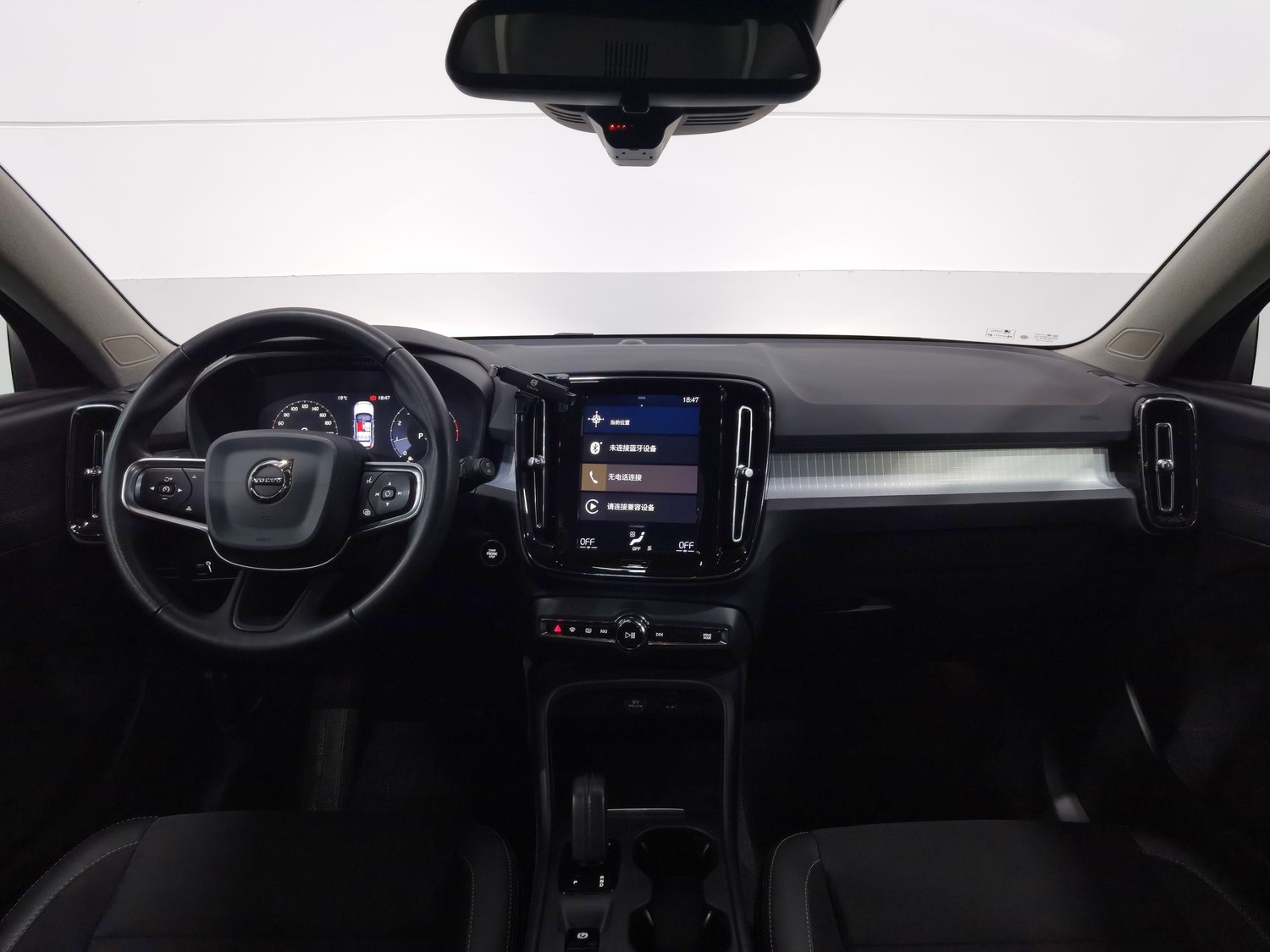 Used Volvo XC40 2020 1.5 AT