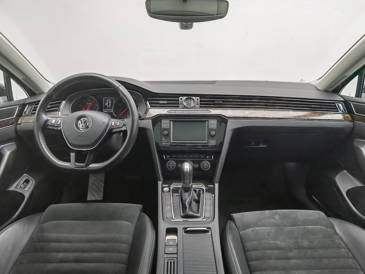 Used Volkswagen Magotan 2018 1.8 AT
