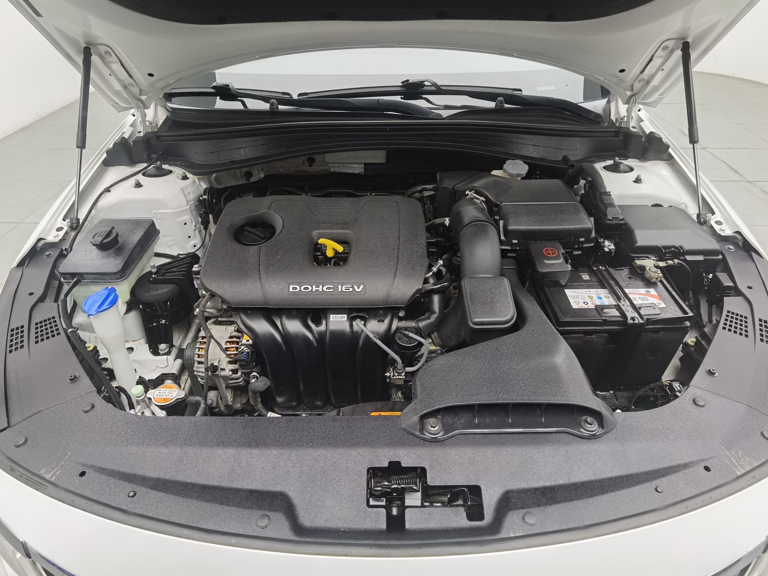 Used Kia K5 2017 2.0 AT