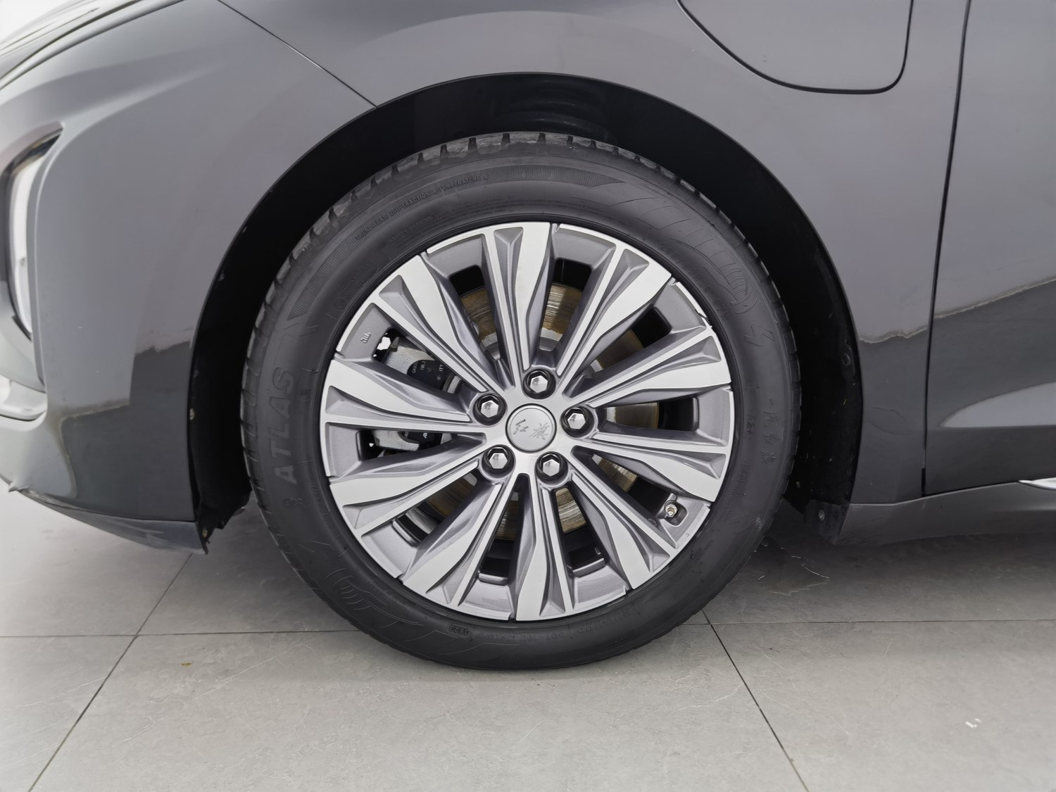 Used Hongqi E-QM5 2023