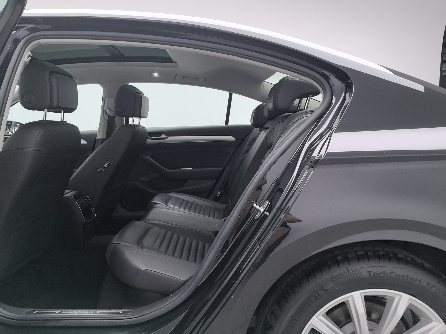 Used Volkswagen Magotan 2019 2.0 AT